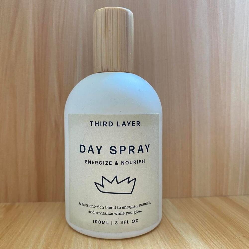 Third layer day spray